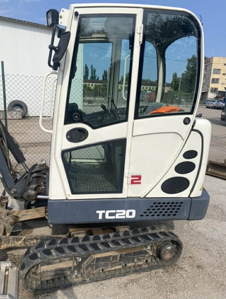 Самосвал на обект